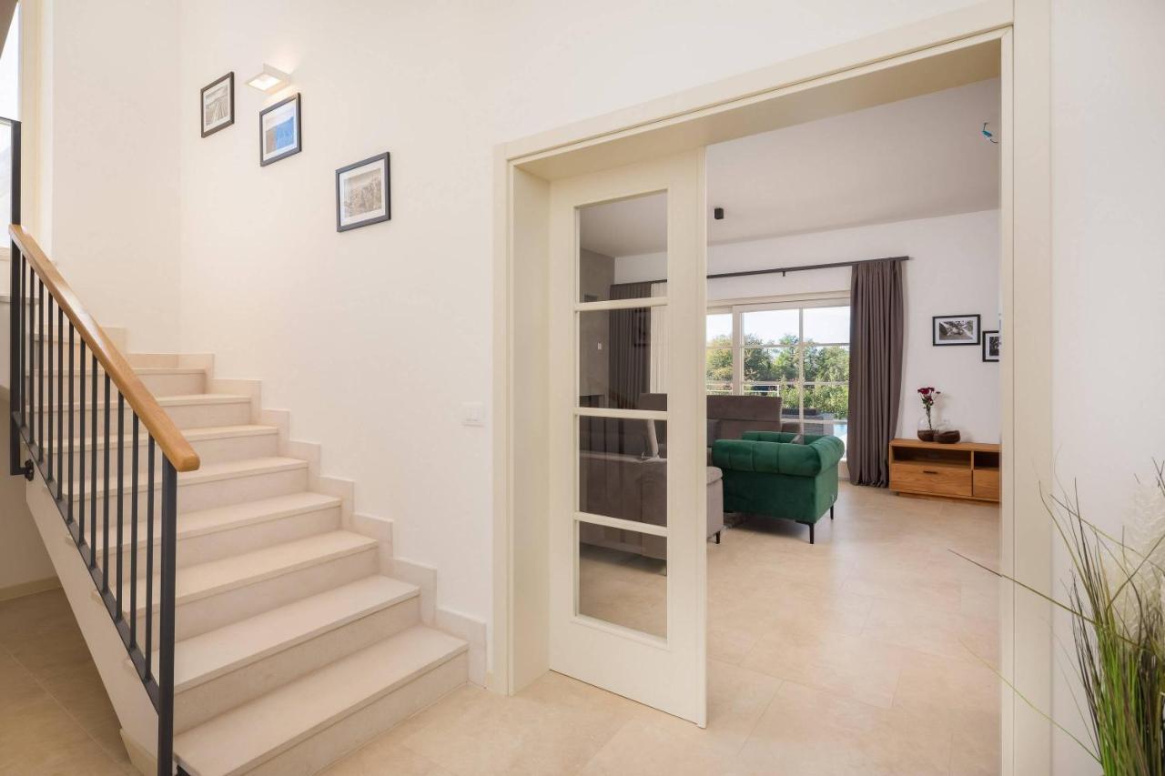Celeste By Ilc Villa